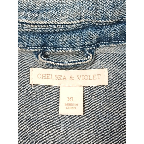 Chelsea & Violet Denim Jacket Women's Sz XL Buttons Puff Shoulder Dillard's $150 - Picture 13 of 16
